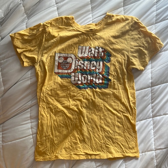 walt disney world rainbow tshirt - Picture 1 of 2